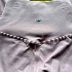 Lavender/pink Align Lululemon 25” leggings
